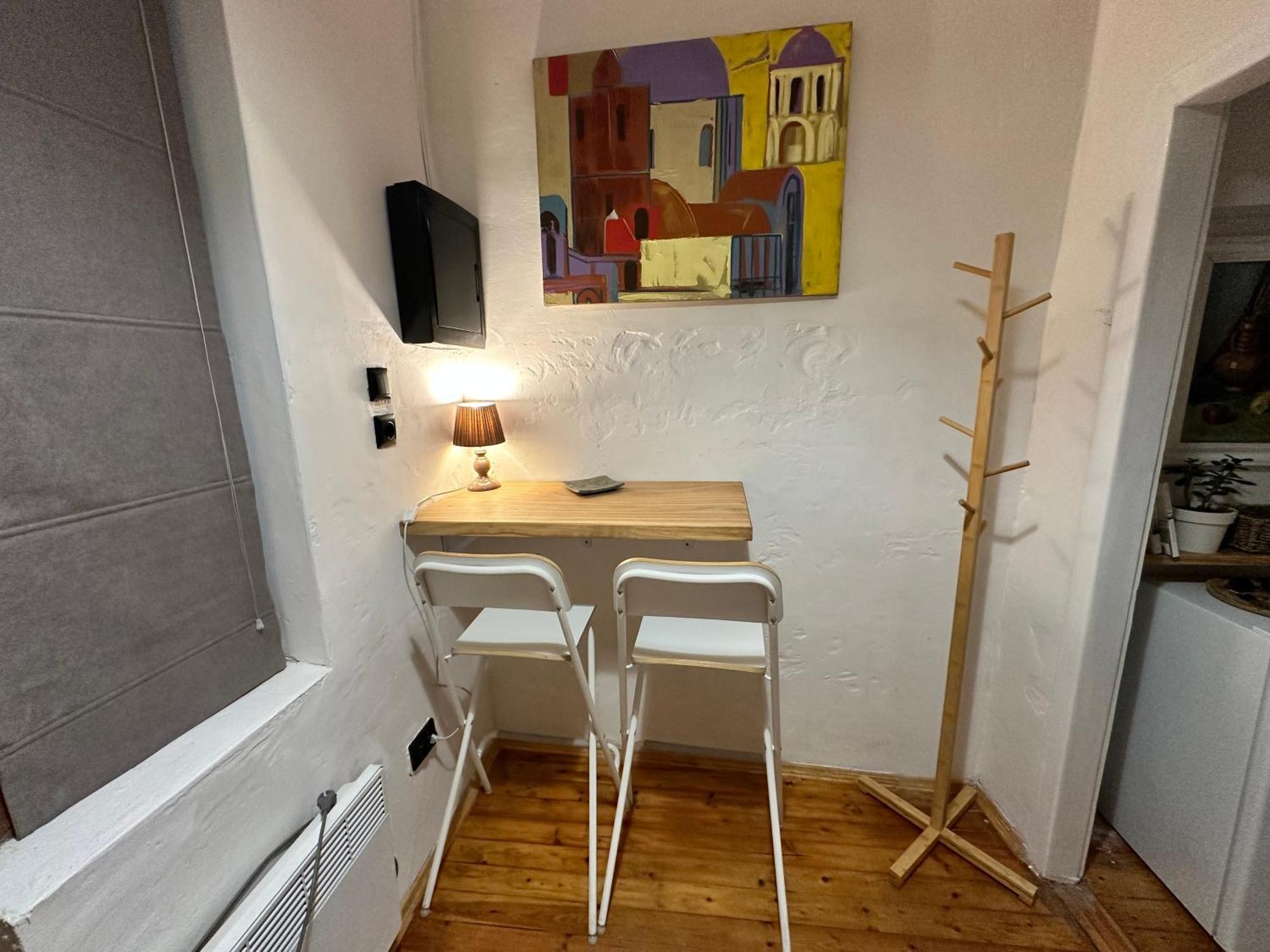 Art Apartment On Kylisha Str Львов Экстерьер фото